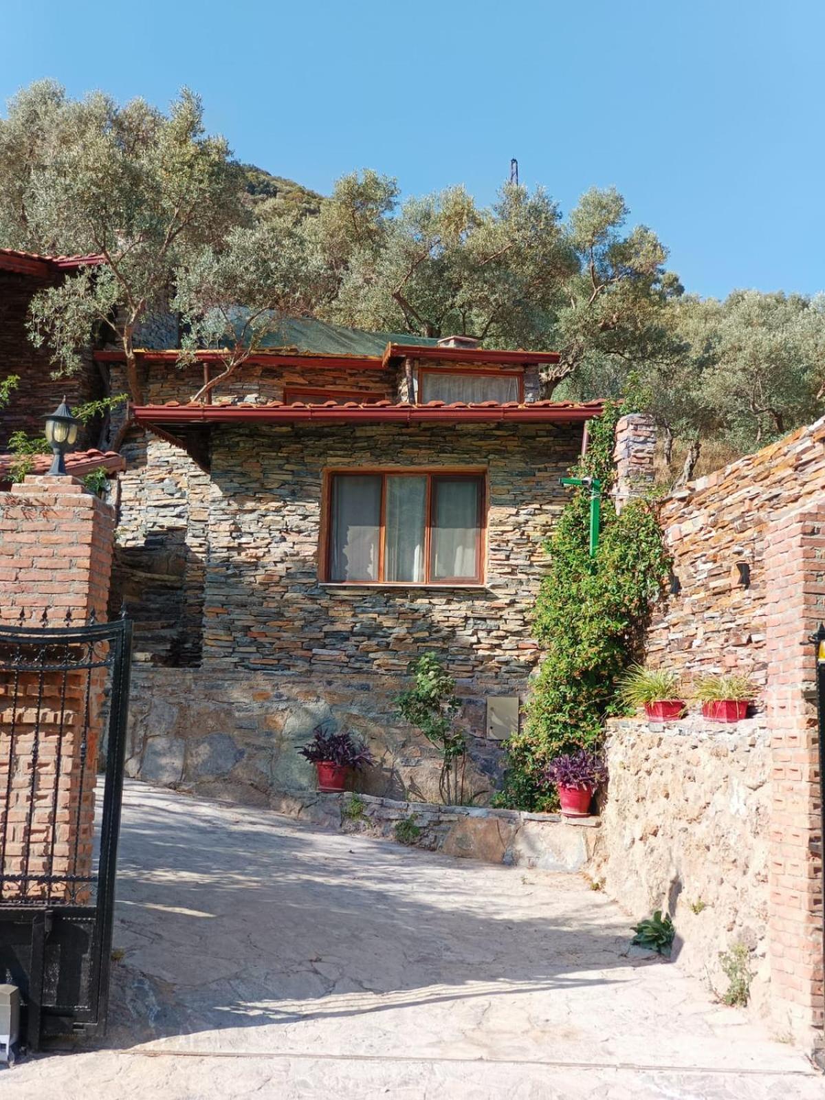 Sirince Klaseas Hotel&Restaurant Selcuk ภายนอก รูปภาพ